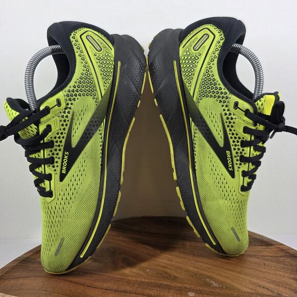 Brooks Ghost 14 Neon Yellow Mens Green Size 10 Low Top Running Shoes 1003691D770 main image 10